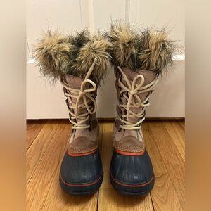 Sorel Women's Joan of Arctic Faux Fur Winter Snow Duck Boots Size 6 NL1540-102